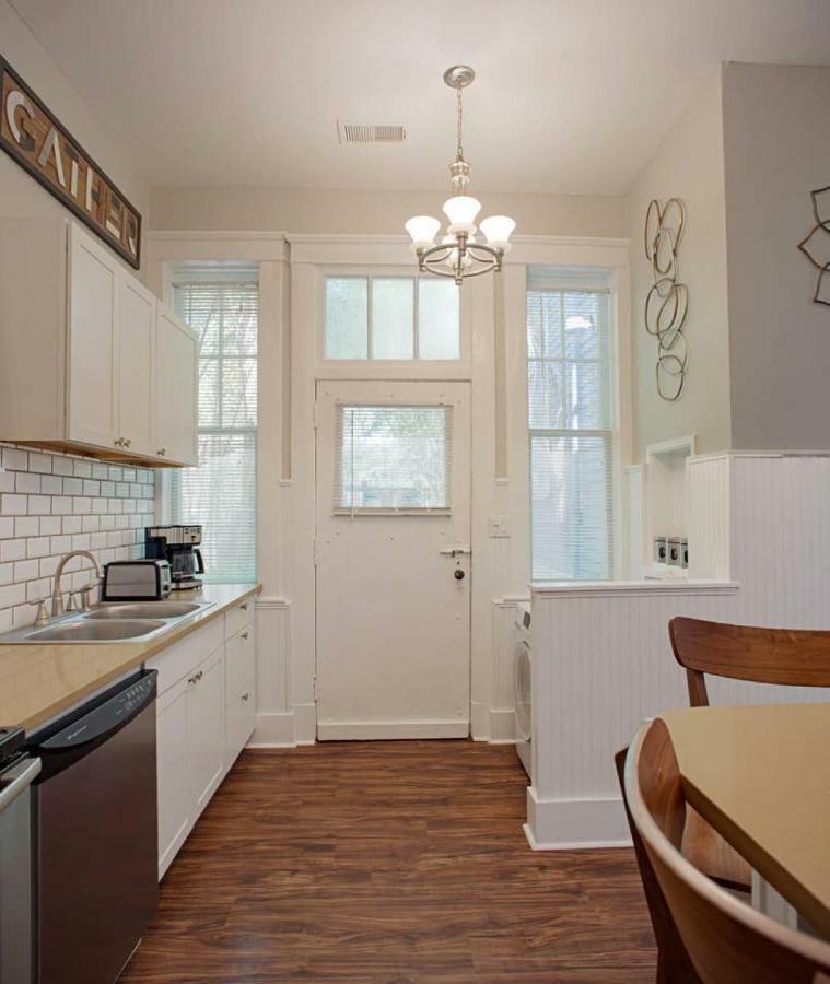 101 E Waldburg - Cozy Cottage Just Off Of Forsyth Park Savannah Zewnętrze zdjęcie